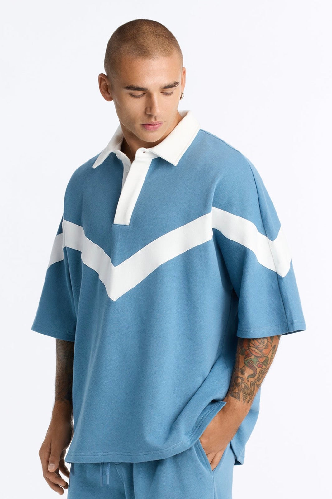 Polo azul oversize